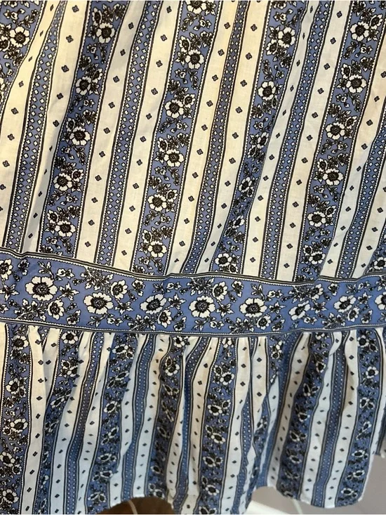 Max Studio Spaghetti strap Floral Maxi Dress Women’s Large Blue Cottagecore New - Picture 3 of 12